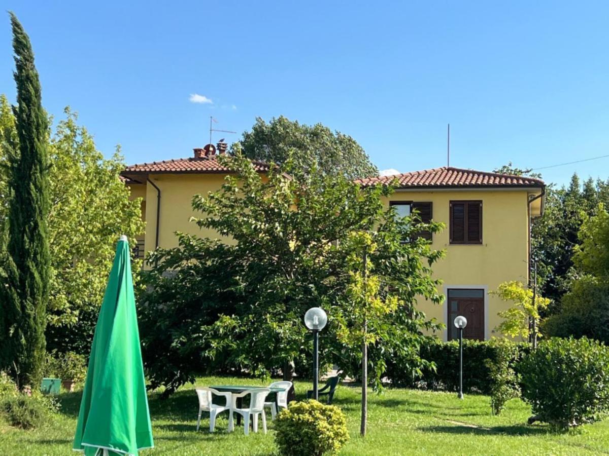 Papa Giuseppe Il Fienile Villa Cortona Buitenkant foto